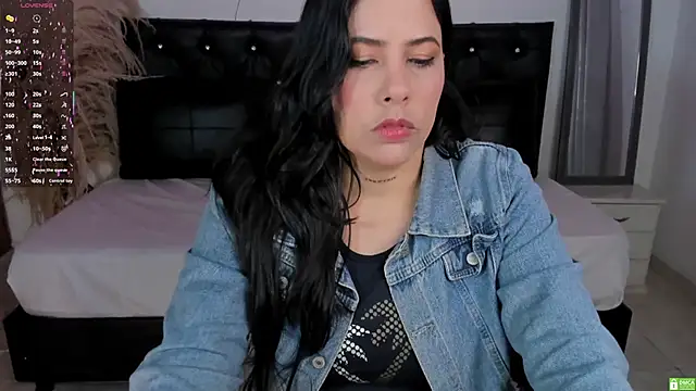 Bianka olivetto021 online show from 10/04/25, 02:13