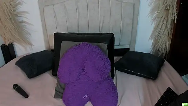 Snapshot of Bianka_olivetto021 chatting on 01/08/26, 03:23 Bianka olivetto021 online show from 01/08/26, 03:23