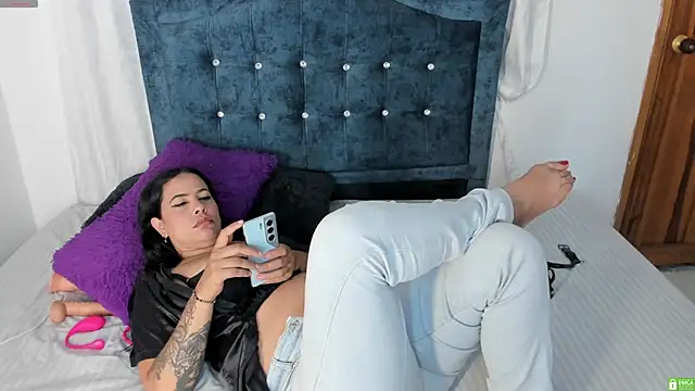 Bianka olivetto021 online show from 11/22/25, 03:38