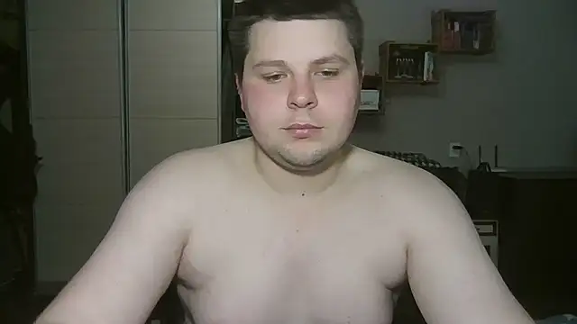 Snapshot of Volshebnik130_ chatting on 03/04/25, 11:00 Volshebnik130 online show from 03/04/25, 11:00