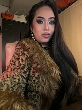 BigDominaMia online show from 02/26/26, 05:46