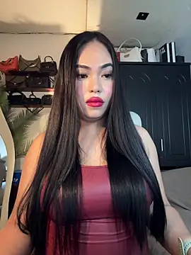 BigDominaMia online show from 12/23/25, 01:16