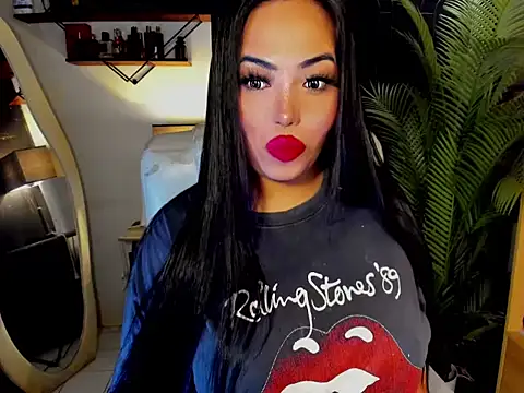 BigDominaMia online show from 03/28/26, 08:26