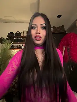 BigDominaMia online show from 05/22/26, 03:32