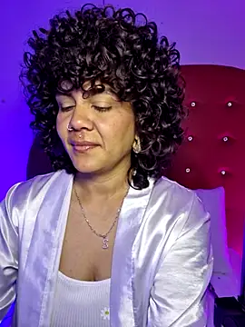 nicolette rock online show from 09/09/25, 09:19