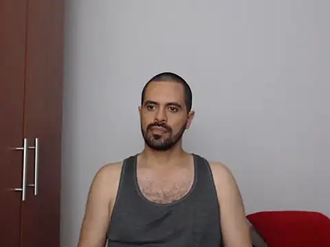 Snapshot of housex69 chatting on 04/14/26, 05:23 housex69 online show from 04/14/26, 05:23