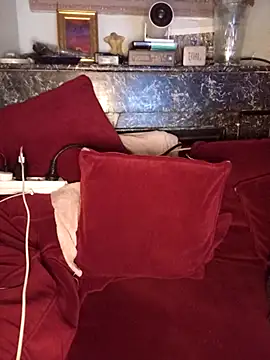 callmelouve online show from 12/21/25, 02:08