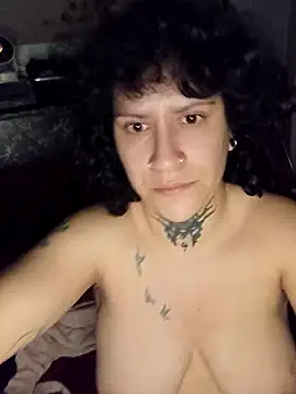 callmelouve online show from 12/23/25, 03:17