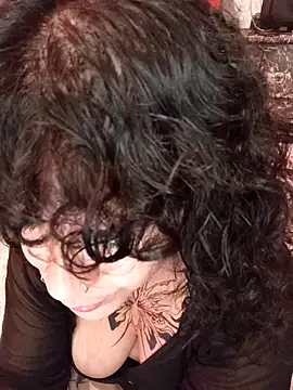 callmelouve online show from 04/08/26, 07:04