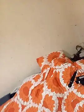 callmelouve online show from 02/15/26, 07:46