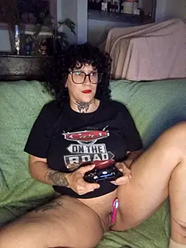 callmelouve online show from 11/16/25, 04:45