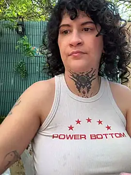 callmelouve online show from 04/15/26, 04:55