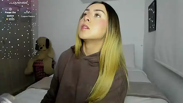 sophi mooreno online show from 02/07/26, 01:24