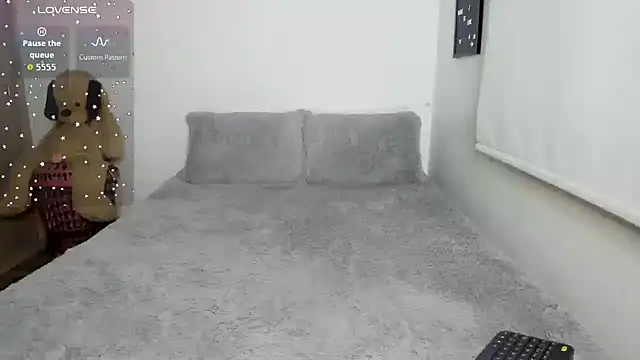 sophi mooreno online show from 11/27/25, 11:16