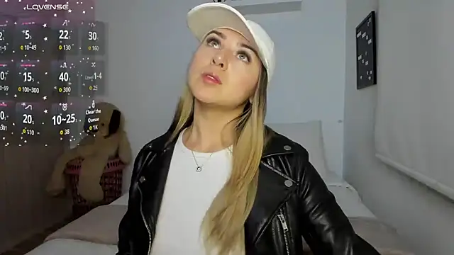 sophi mooreno online show from 03/06/26, 01:11