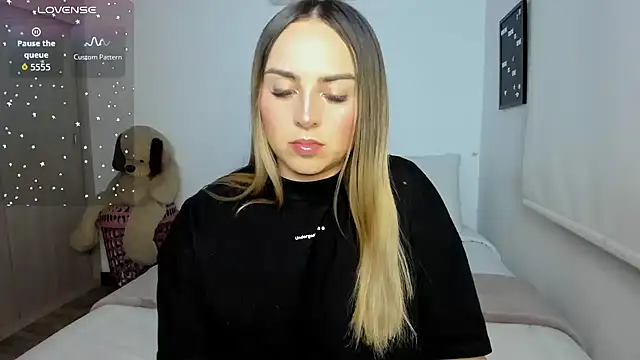 sophi mooreno online show from 05/07/26, 12:26
