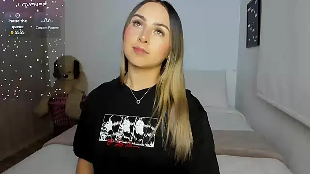 sophi mooreno online show from 04/09/26, 01:29