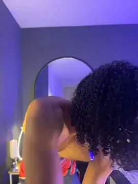 Lucas eevans online show from 04/12/26, 01:36