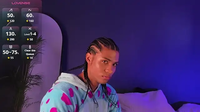 Snapshot of Lucas_eevans chatting on 09/25/25, 12:22 Lucas eevans online show from 09/25/25, 12:22