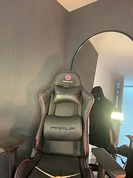 Lucas eevans online show from 02/03/26, 03:39