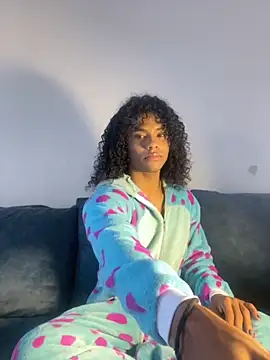 Snapshot of Lucas_eevans chatting on 11/25/25, 12:49 Lucas eevans online show from 11/25/25, 12:49