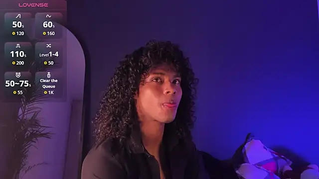 Snapshot of Lucas_eevans chatting on 10/07/25, 11:11 Lucas eevans online show from 10/07/25, 11:11