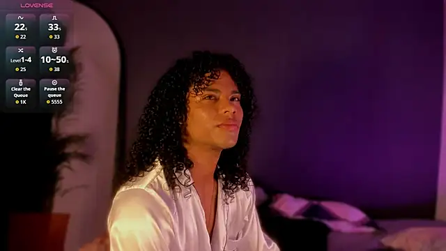 Snapshot of Lucas_eevans chatting on 12/16/25, 12:42 Lucas eevans online show from 12/16/25, 12:42