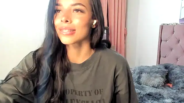 Valen Brown online show from 05/24/26, 03:17