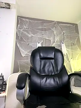 Frank Farrell online show from 11/02/25, 08:03