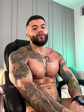 Frank Farrell online show from 11/08/25, 06:39