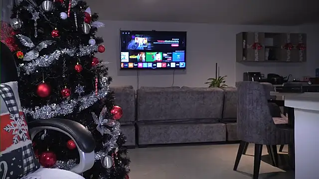 Snapshot of Frank_Farrell chatting on 01/09/26, 04:41 Frank Farrell online show from 01/09/26, 04:41