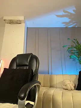 Frank Farrell online show from 04/08/26, 05:47