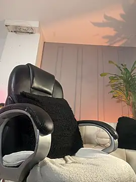 Frank Farrell online show from 04/05/26, 08:48