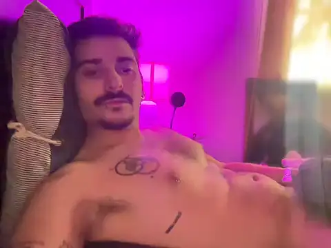 mrtnivnn online show from 03/10/26, 04:55