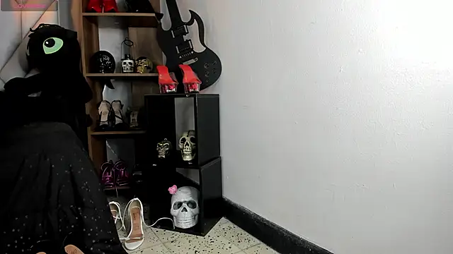 MirandaHaguen online show from 12/04/25, 08:52