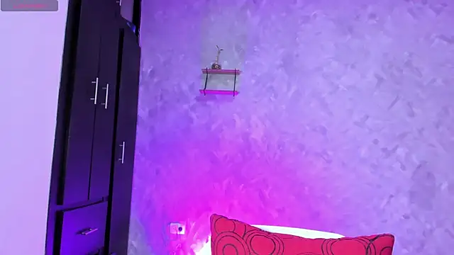 Bellagh1 online show from 09/25/25, 06:14