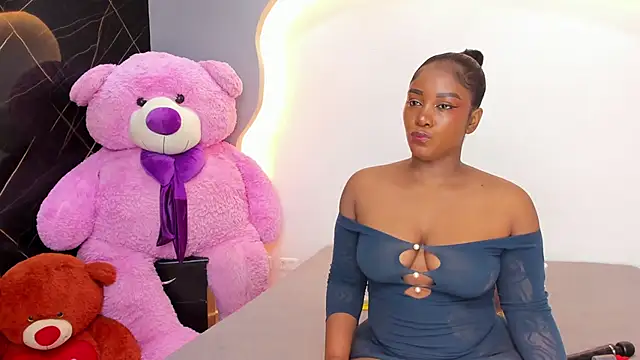 ArianaBlackk online show from 05/13/26, 12:34
