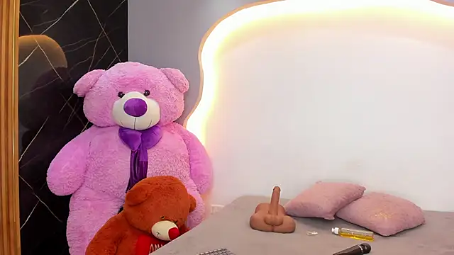 Snapshot of ArianaBlackk chatting on 06/05/26, 01:06 ArianaBlackk online show from 06/05/26, 01:06