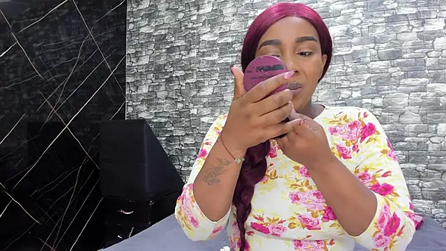 ArianaBlackk online show from 12/05/25, 12:04