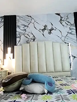 mollieblue69 online show from 11/06/25, 12:53