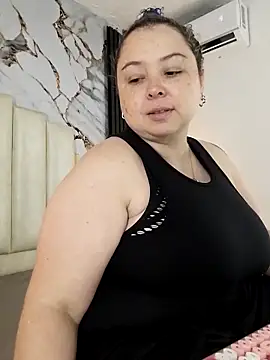 mollieblue69 online show from 11/02/25, 12:54