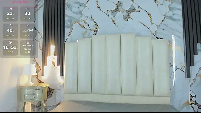 mollieblue69 online show from 04/14/26, 12:54