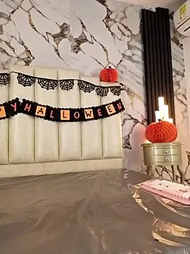 mollieblue69 online show from 10/29/25, 12:59