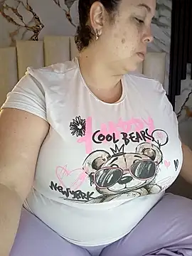 mollieblue69 online show from 05/02/26, 12:43