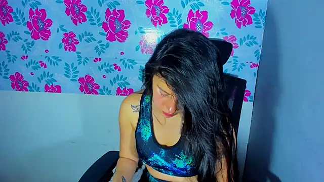 Snapshot of sandyquinnxx chatting on 03/18/25, 12:50 sandyquinnxx online show from 03/18/25, 12:50