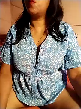 tharu sweet online show from 11/16/25, 02:44