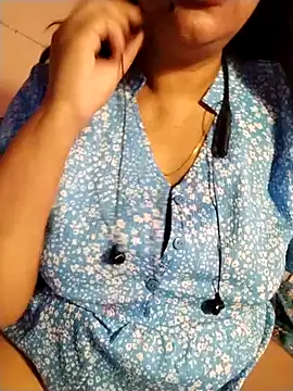Snapshot of tharu_sweet chatting on 09/28/25, 05:09 tharu sweet online show from 09/28/25, 05:09