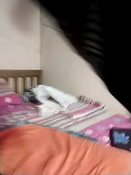 tharu sweet online show from 11/09/25, 03:05