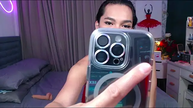 Snapshot of Pretty_Cassie69 chatting on 02/15/25, 10:00 Pretty Cassie69 online show from 02/15/25, 10:00