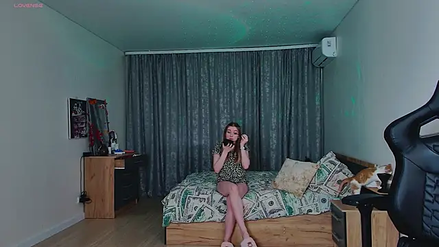  whiteprincess online show from 11/07/25, 10:09